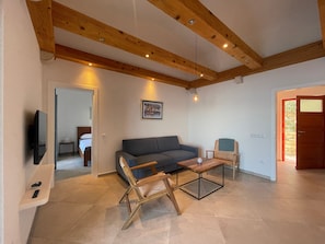 Living room 2