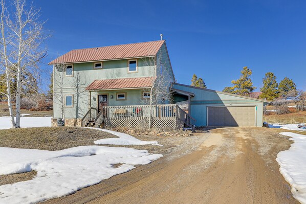 Pagosa Springs Vacation Rental | 3BR | 2BA | 1,530 Sq Ft | Stairs Required