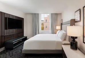 Unit with 1 King bed
