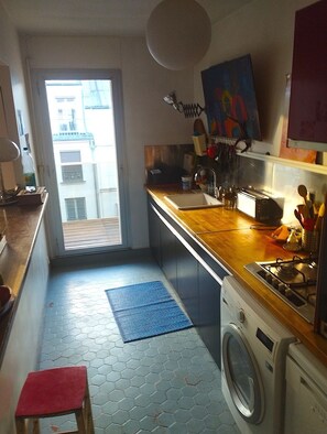 Private kitchen