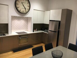 dine in kitchen