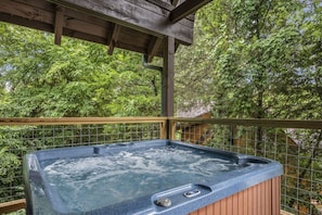 Bain à remous extérieur