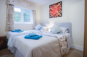 The Beachhouse - 2 Bed Townhouse - Saundersfoot (17940)