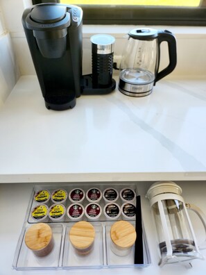 Kaffe och/eller kaffebryggare