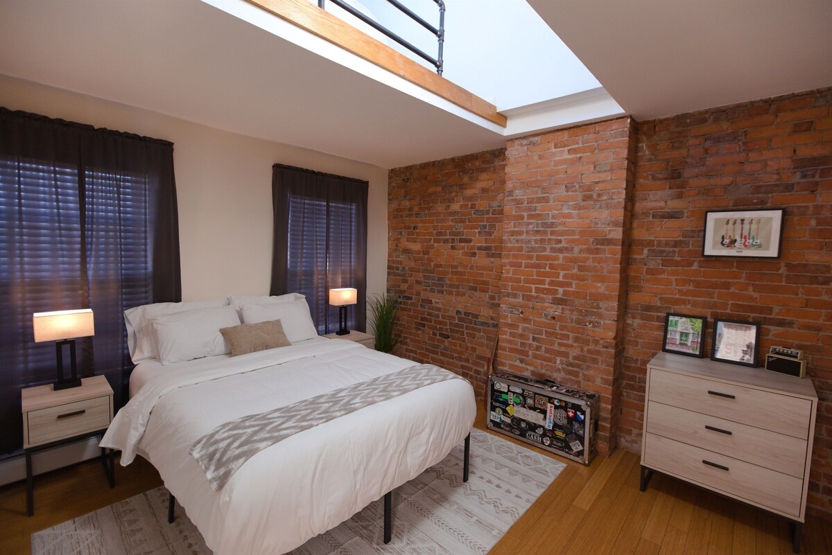 Upper Maisonette, Court Street