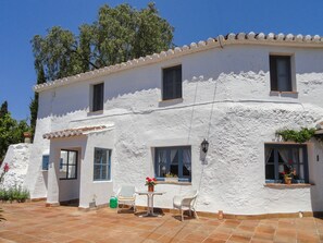 Traditional Costa del Sol villa