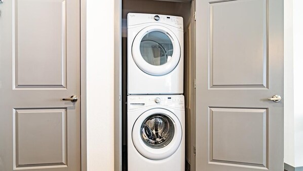 Unclassified image, 1 of 30, button