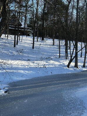 Skidåkning och snöaktiviteter