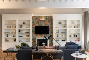 Autumn, Living Room, Spring, Summer