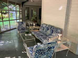 Screen Porch