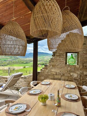 Outdoor dining