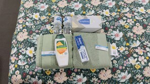 Bathroom amenities