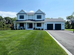 Brand new construction in the heart of Mattituck