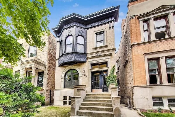 Beautiful Historic Greystone | Exterior