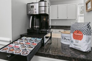 Coffee Bar Station
