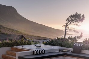 Jacuzzi with amazing mountain and sea views