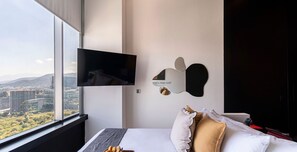 El mobiliario, la decoración y los servicios pueden variar ligeramente.