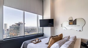 El mobiliario, la decoración y los servicios pueden variar ligeramente.