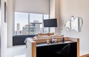 El mobiliario, la decoración y los servicios pueden variar ligeramente.