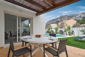 Covered terrace