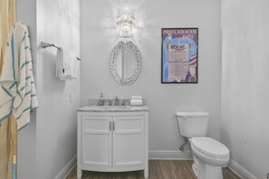 Hotel Pass Christian Queen Suite 205