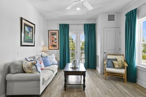 Hotel Pass Christian Jr Suite 303