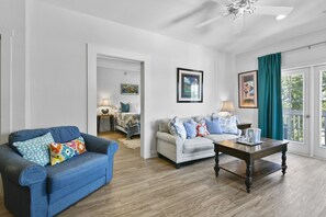 Hotel Pass Christian Jr Suite 303
