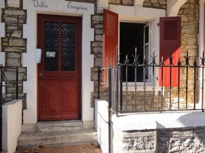 Exterior detail
