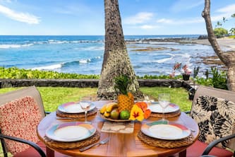KKSR#197 Direct Oceanfront Air Conditioned Townhome, Extended Lanai & Yard