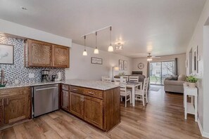 Fully equipped kitchen