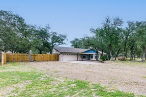 Home Exterior | Private Pool | Screened Lanai
