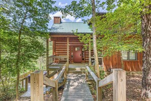 Front of the cabin