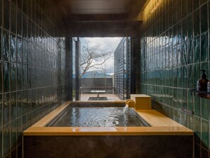 [Natural hot spring] Enjoy a special time in a private hot spring