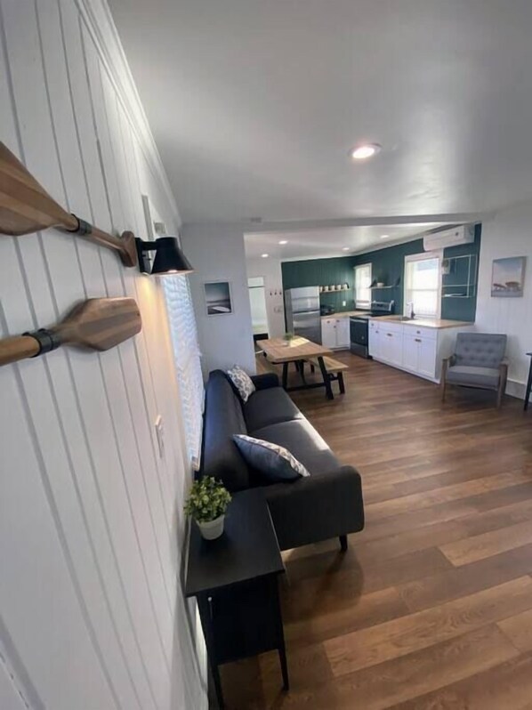 Living Area (1)