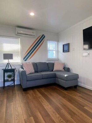 Living Area (2)