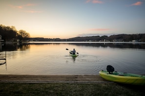Peaceful, family-friendly lake.
