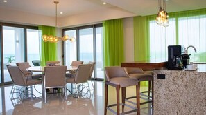 Dining area for 9
