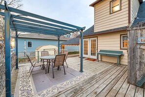 Back Deck | Outdoor Dining