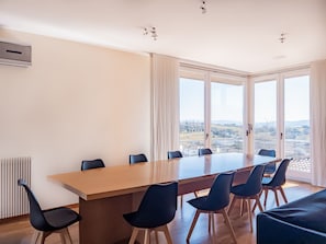 Bright Dining Room with Scenic Views in Banyoles