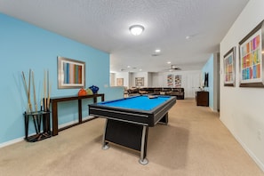 Spielezimmer
