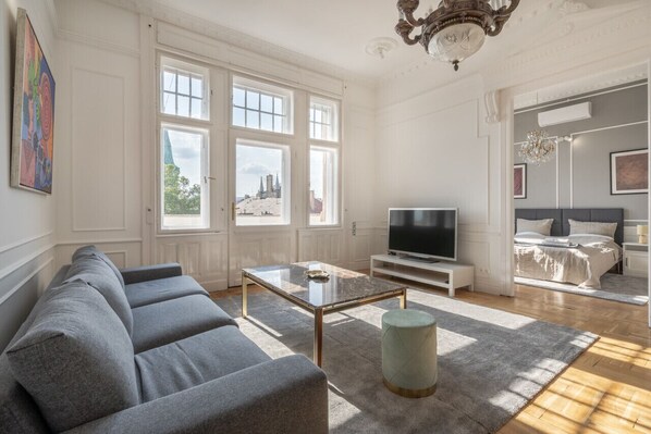 Living room towards bedroom 1