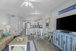 Tropic Isles 504 Living Area