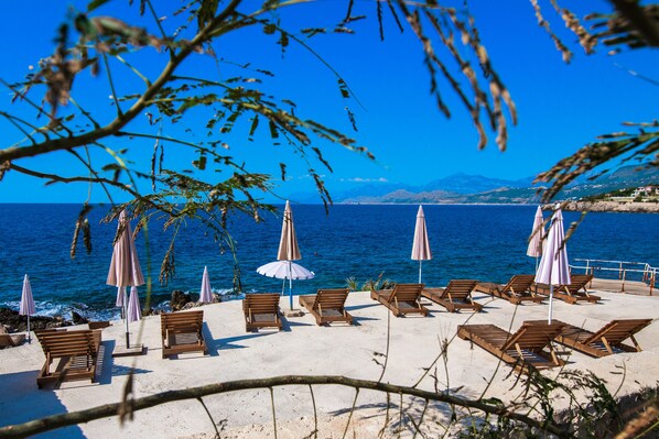 Strand
