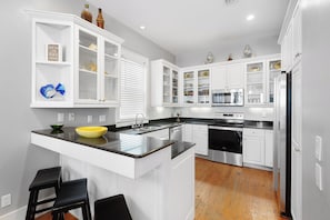 Oceania Kitchen