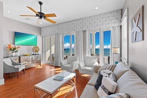 Oceania Living Room