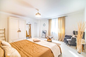 Villa Gravisi image