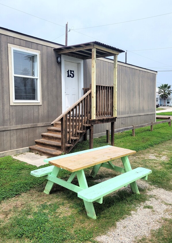 Welcome to the iconic Double Barr Cottages in Port Aransas!