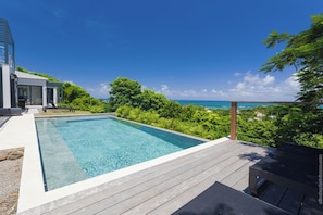 Villa Lala Land , location de villa 5 chambres à la Martinique avec piscine 
