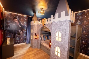 2nd Floor Harry Potter Suite (Bunk Bed)