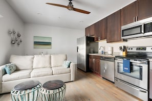 Folly Suite | In the Heart of King Street!